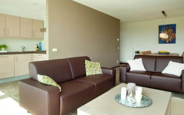 House With Garden, in Water-rich Area