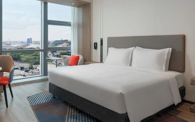 Holiday Inn Express Foshan Sanshui
