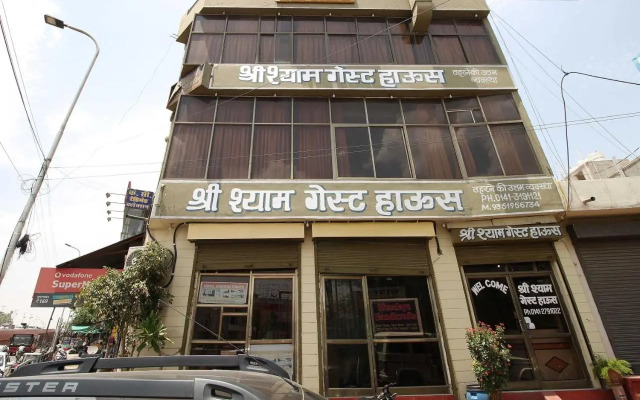 SPOT ON 38614 Shree Shyam Guest House