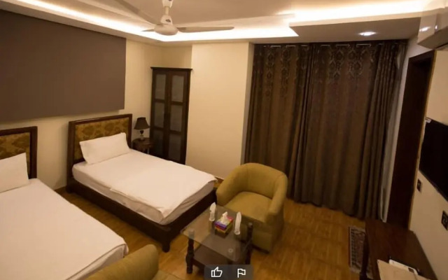 Green Palace Guest House