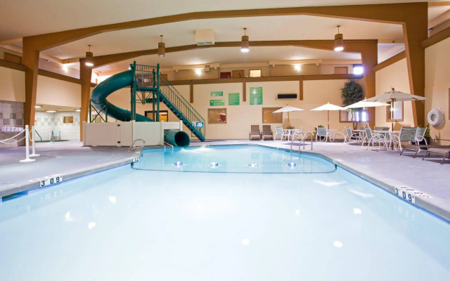 Holiday Inn Great Falls- Convention Center by IHG