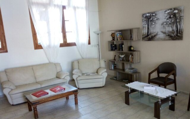 Tarsanas Apartments