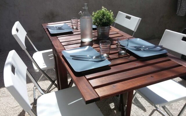 Beau Studio Terrasse En Ville