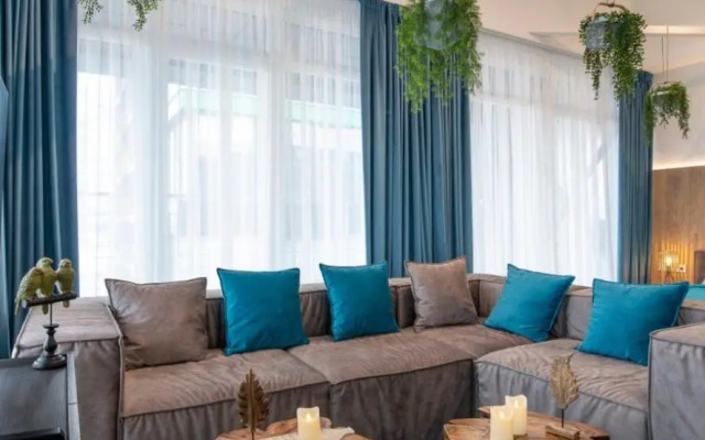 Stylish 1 bedroom studio near Most City