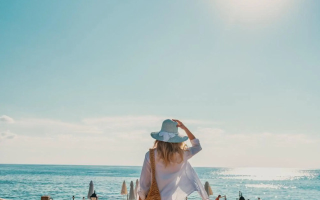 White City Beach - Adults Only