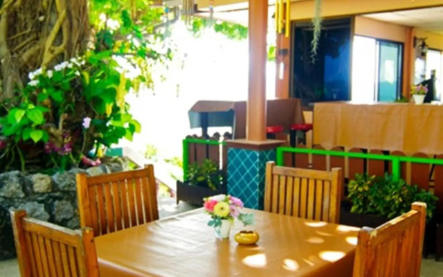 Baan Karon Hill Phuket Resort