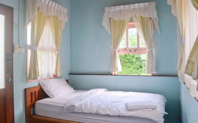 Pai Flora Resort