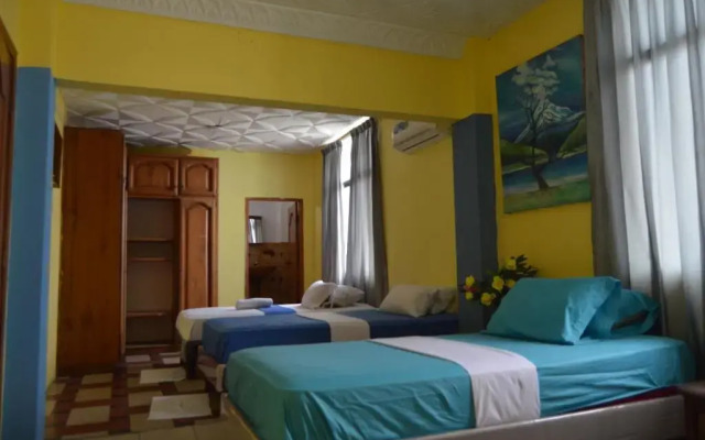Hostal El Naufrago 2