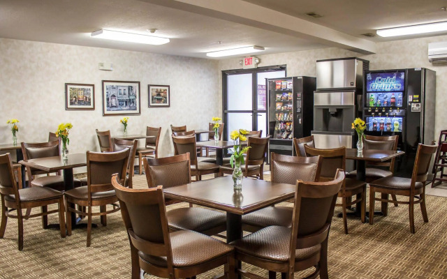 Comfort Inn & Suites