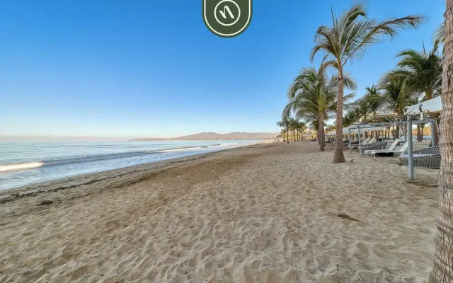 Apartments with Beach Access