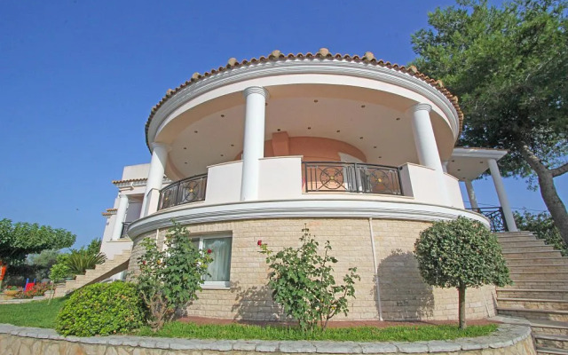 Villa Sunshine