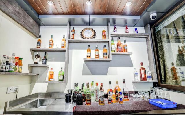 FabHotel Pancharatna Regency