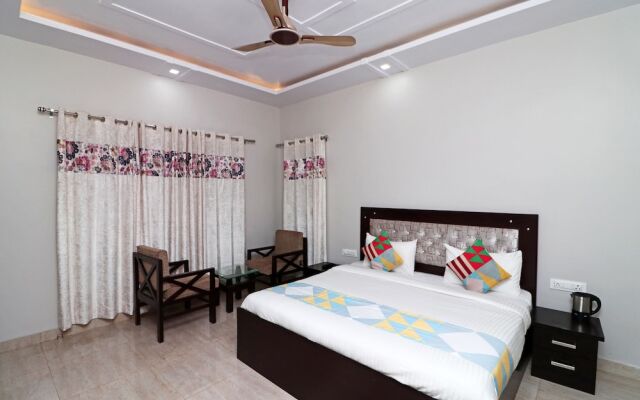 OYO 17063 Home Spacious 3BHK Naukuchiatal
