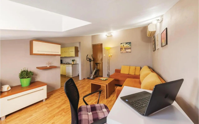 Apartment Fazana with Sea View 04