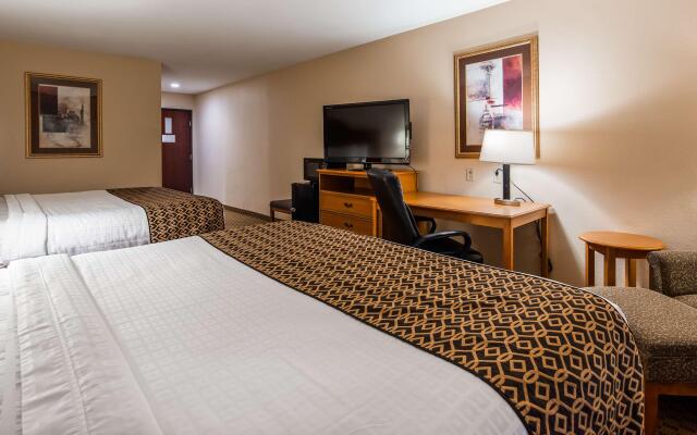 Best Western South Plains Inn & Suites