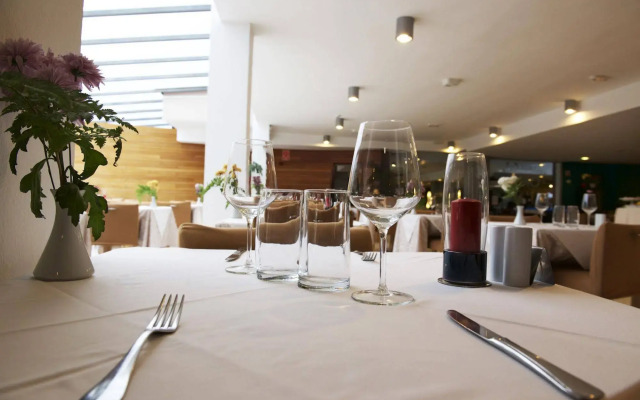Morasol Suites
