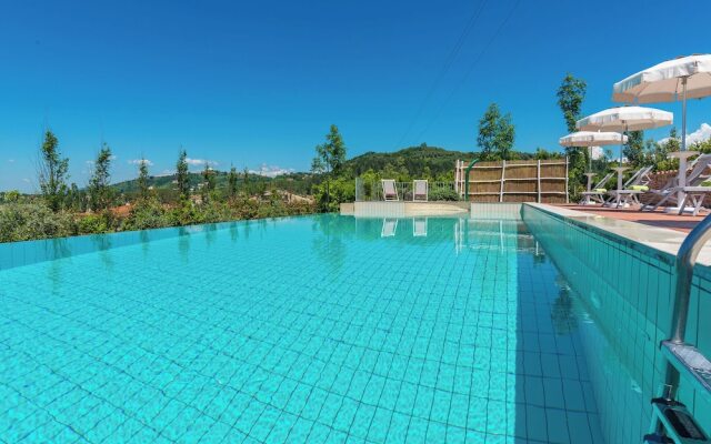 Luxury Villa in Tuscany With Pool Near Pisa and Florence - Ten Bedrooms 20 pl