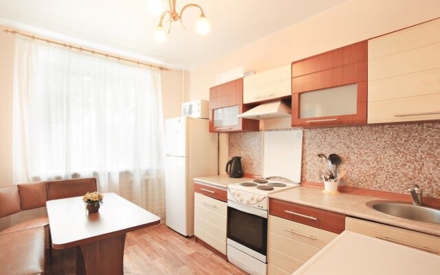 Apartment on Alliluyeva 12a-12