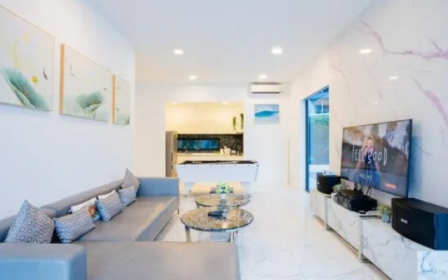 Newly Giant 12BR Villa (Pattaya South) - VVP31.1