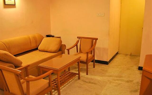 Hotel Atchaya