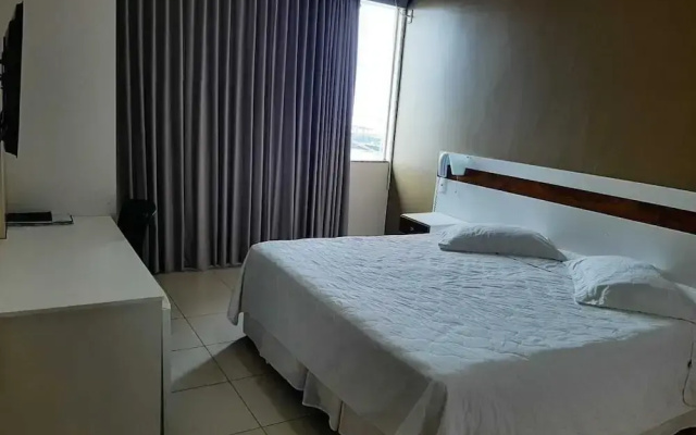 Amazon Plaza Hotel