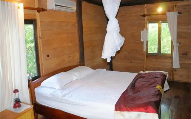 River Ray Ecotourism Resort