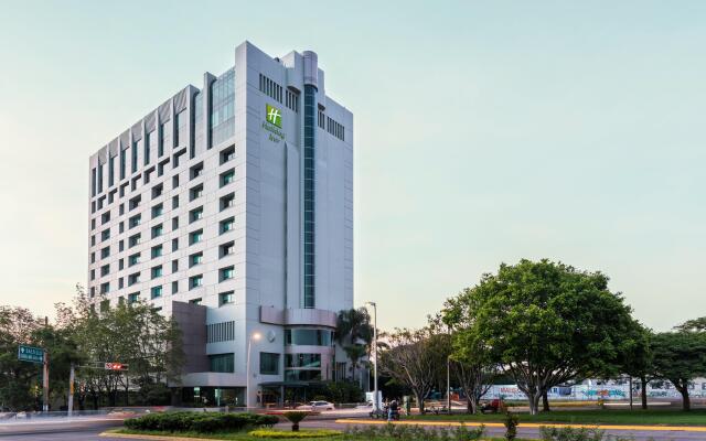 Holiday Inn Select - Guadalajara, an IHG Hotel