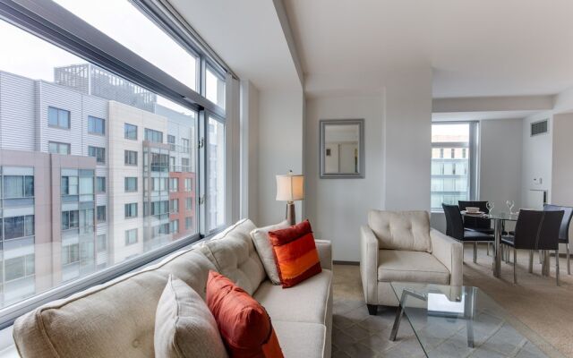 Watermark Kendall West by Bluebird Suites