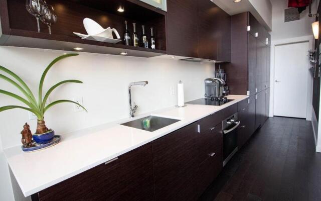 Historic Hudson 2 Bed - 28 Day Min