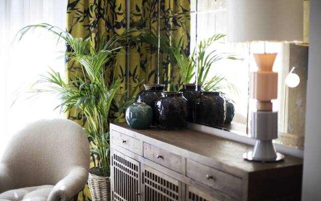 U-Sense Madrid Santa Ana