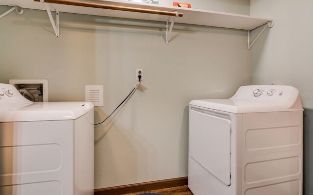 Spy Rock - 3 Br Cabin