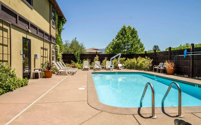 Comfort Inn & Suites Ukiah Mendocino County