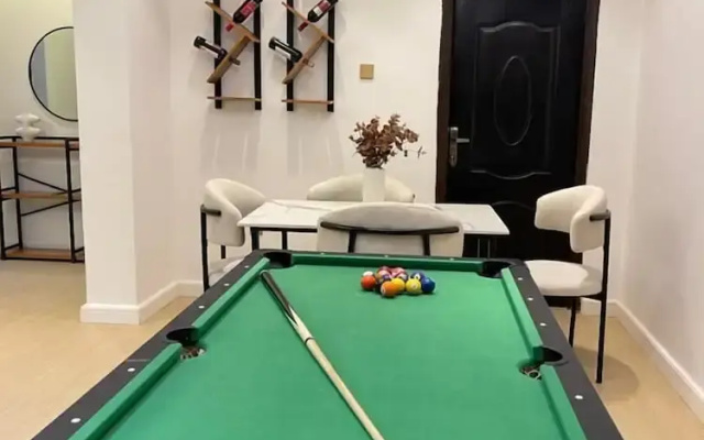 Decorum Apartments