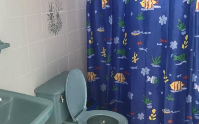 Hostal 1811 - Hostel
