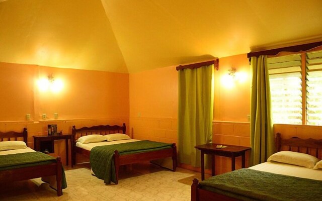 Howler Monkey Resort