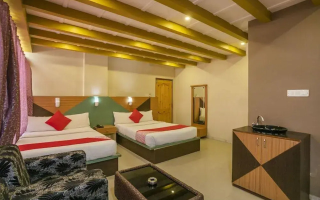 Oyo 436 Emirates Suites