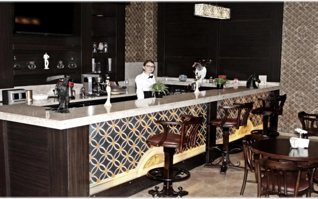 Grand Asya Hotel