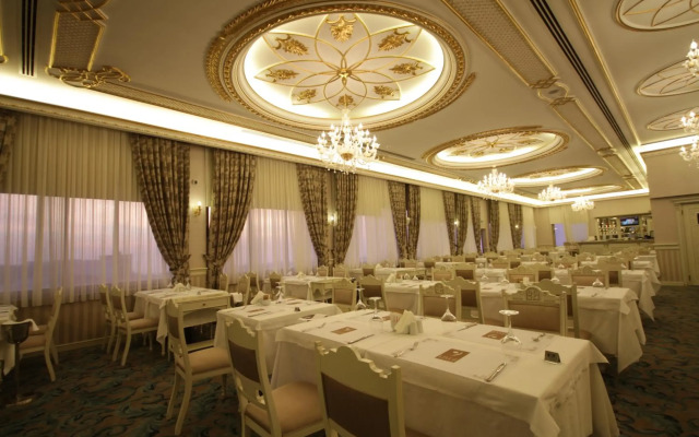 Demir Hotel