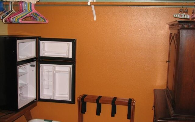 Plumeria Hill Bed & Breakfast