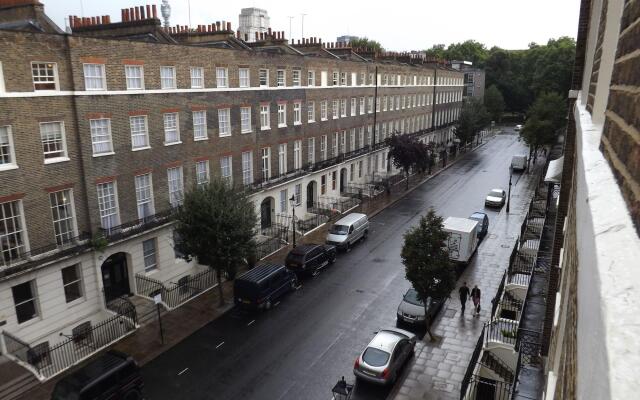 Pickwick Hall - Hostel
