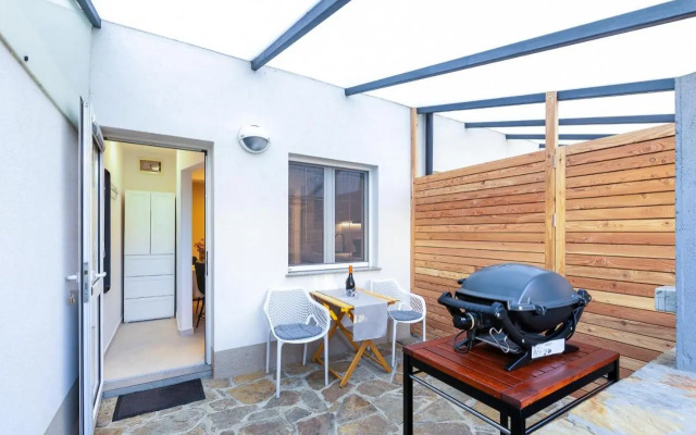 Isolana Apartment