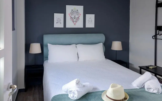 Nest Studio with Terrace, Acropolis View