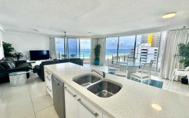 ULTIQA Beach Haven At Broadbeach