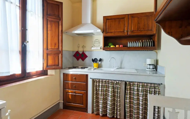 Secluded Apartment in San Miniato With Swimming Pool