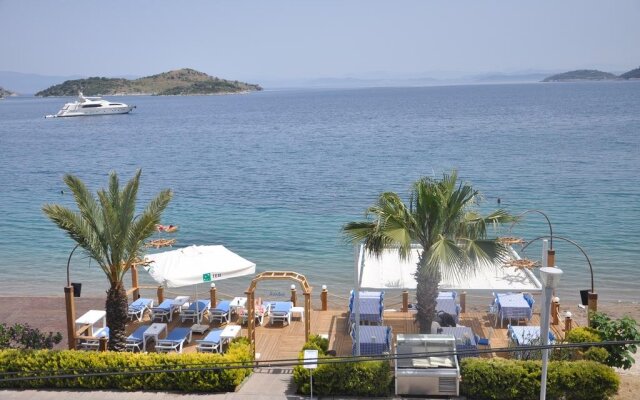 Knidos Hotel