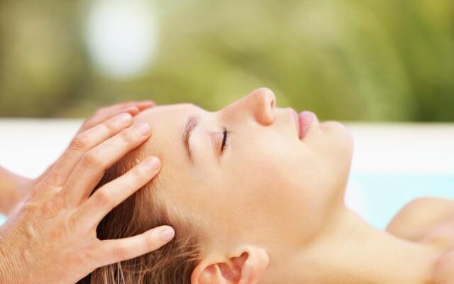 Bluebell House 5 Star Luxury 4 Bdrms and hot tub