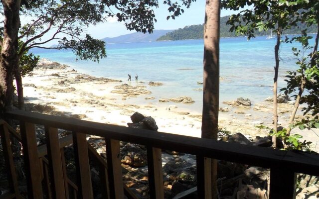 Lipe Sunset Beach Resort