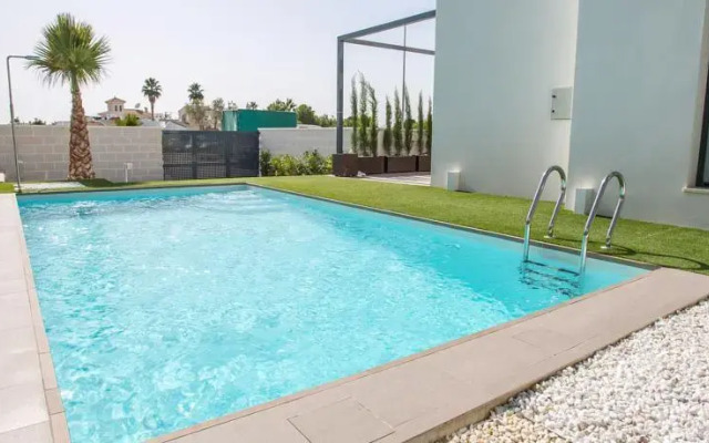 Bennecke Ibiza