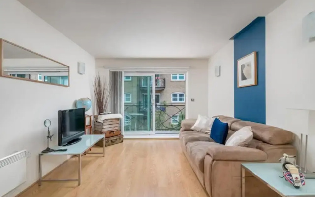 Luxury 1 Bed Apartment Close To Excel & o2