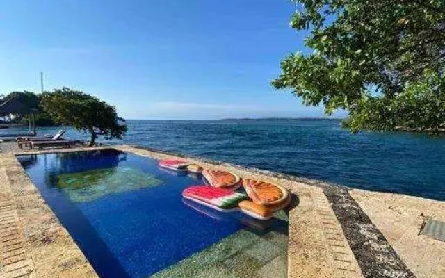 Isla Kalua - Private Ocean Villa
